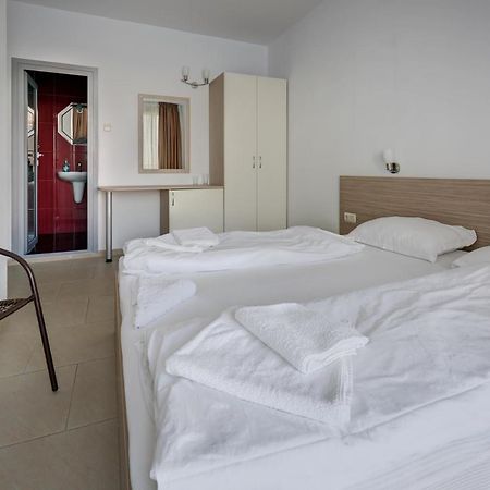 Harmony Hotell Sozopol Exteriör bild